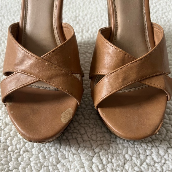 Fashion Focus Wedges - Picture 5 of 5